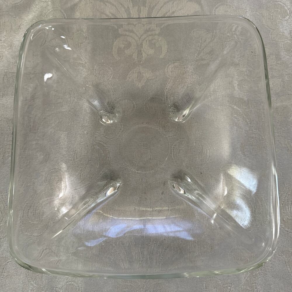 Vintage Mid Century Anchor Hocking Tear Drop Footed Square Bowl 8“ x 2 1/4“
